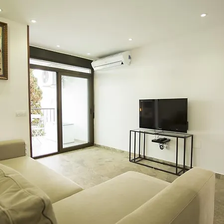 Guinea Flat - * Playa del Inglés