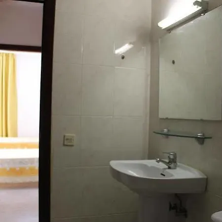 Guinea Flat - Apartment *